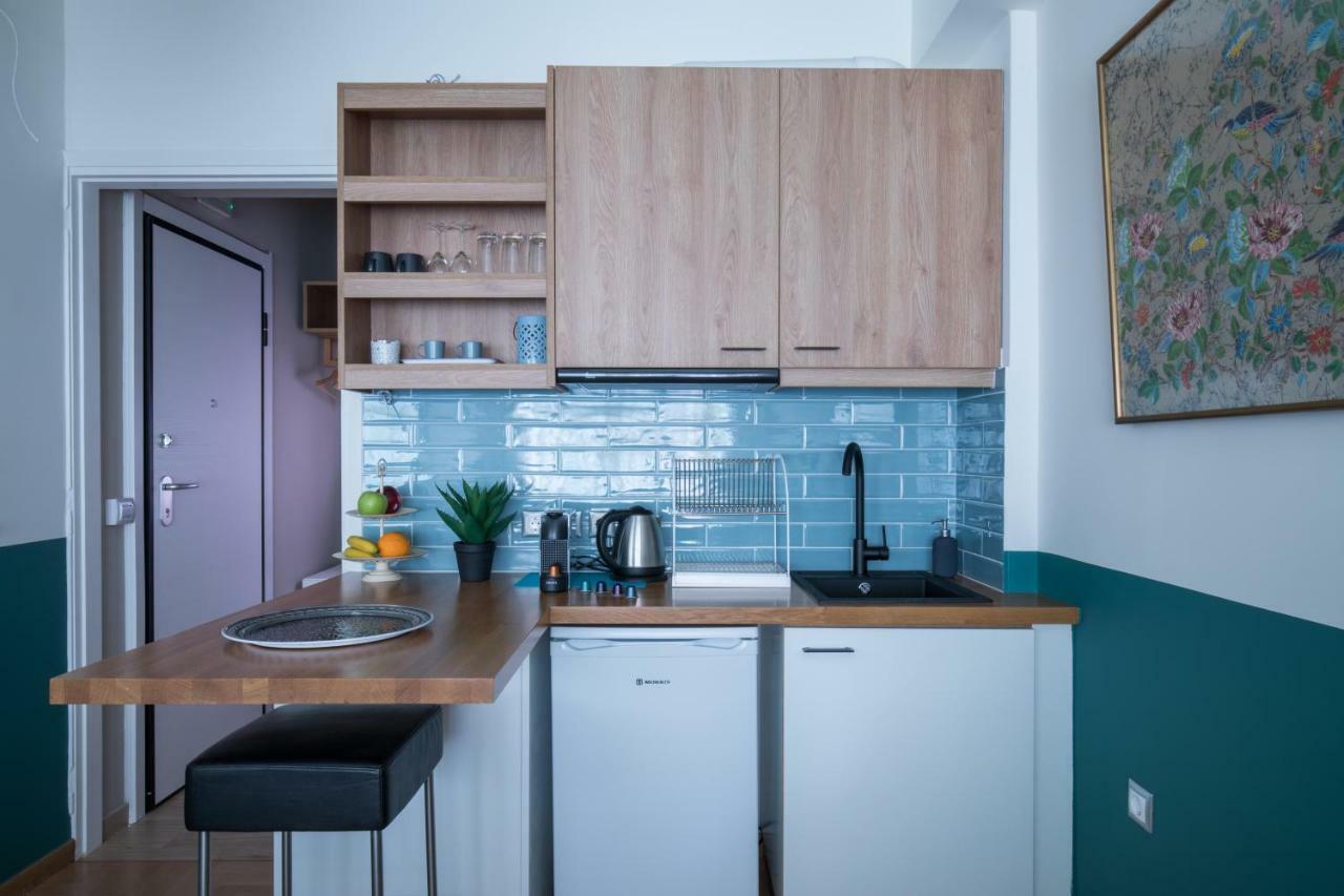 Rastoni Near Acropolis At Tsatsou Street Apartment